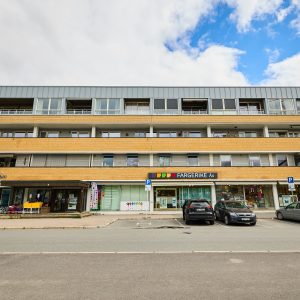 Moerveien 4 (seksjoner)